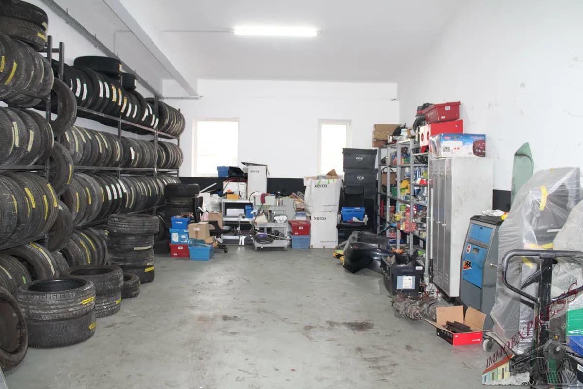 Gewerbeimmobilie mieten in Bruck an der Leitha – 67 m², € 670 – Bild 2 von 6