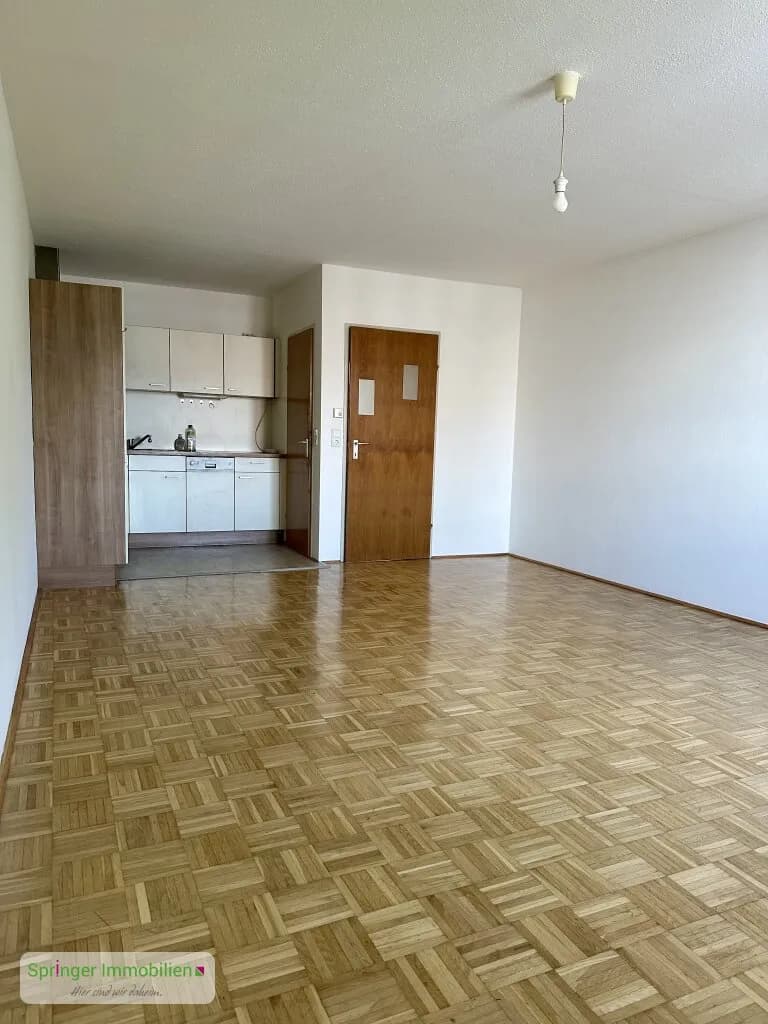 1-Zimmer-Wohnung mieten in Hallein – 37 m², € 611 – Bild 3 von 10