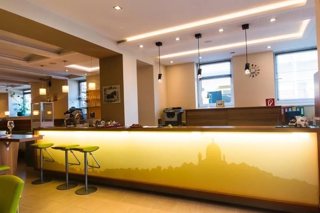Gewerbeimmobilie kaufen in Baden – 749 m², € 1.920.000 – Bild 4 von 20