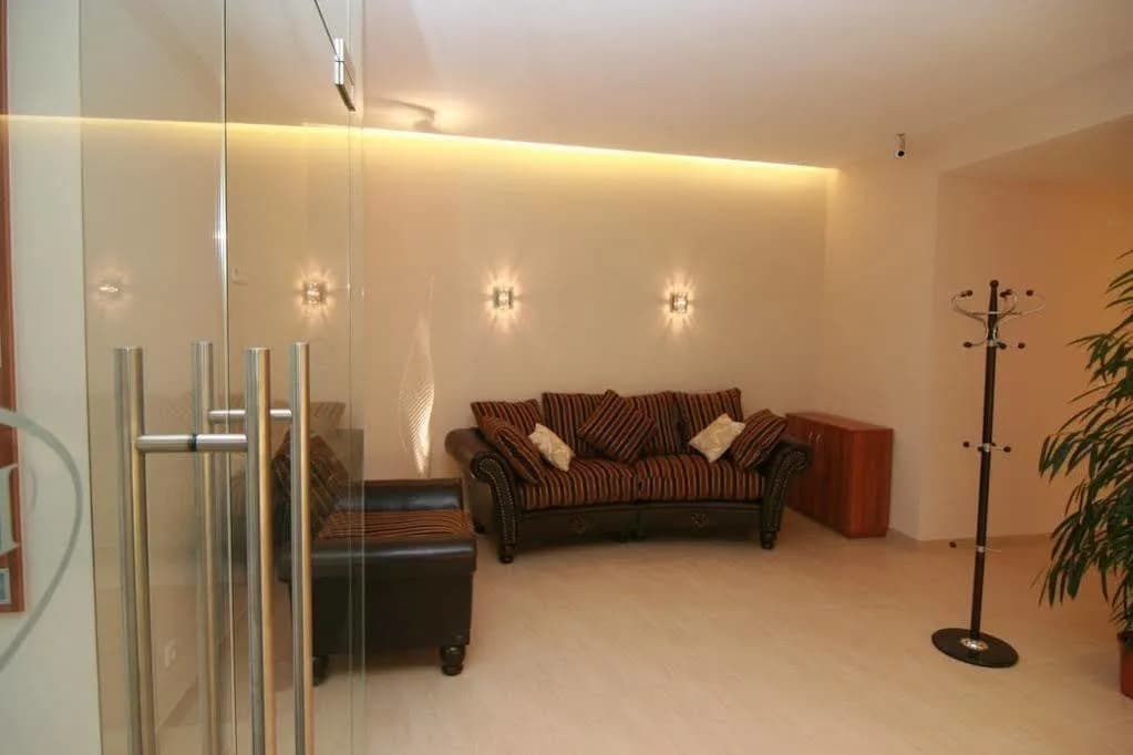 Gewerbeimmobilie kaufen in Baden – 749 m², € 1.920.000 – Bild 5 von 20