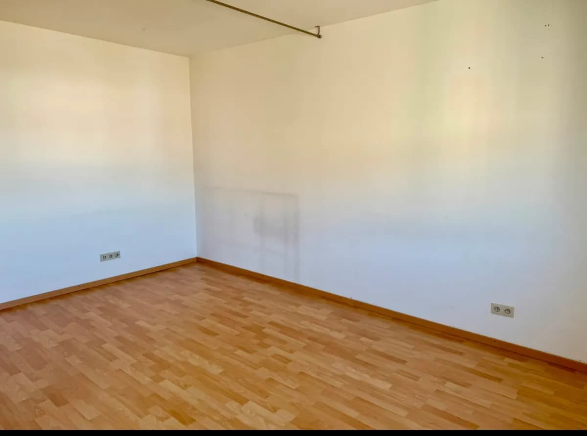 1-Zimmer-Wohnung kaufen in Wels – 48 m², € 119.000 – Bild 2 von 4