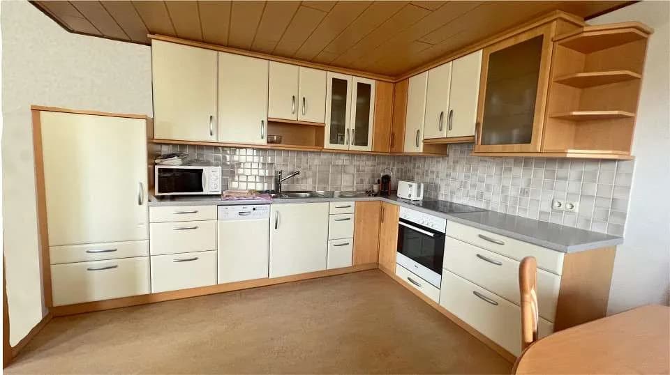 4-Zimmer-Wohnung mieten in Vöcklabruck – 98 m², € 1.280 – Bild 3 von 8