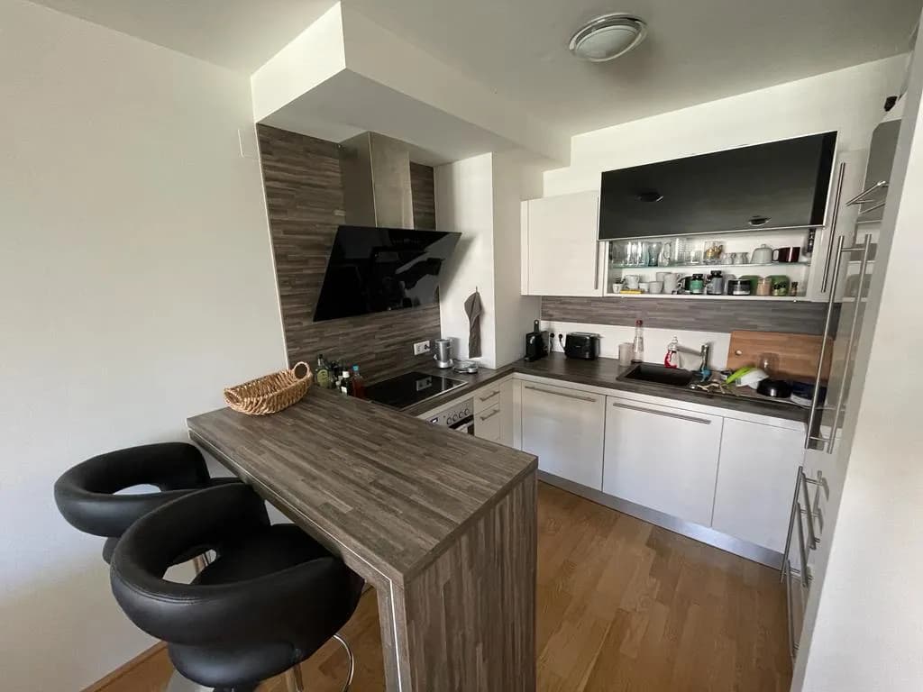 2-Zimmer-Wohnung mieten in Villach – 52 m², € 859 – Bild 1 von 10