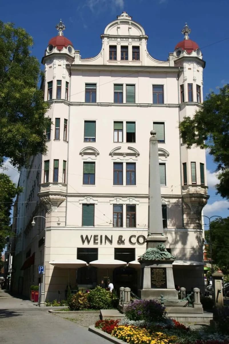 4-Zimmer-Immobilie mieten in Graz – 132 m², € 1.843