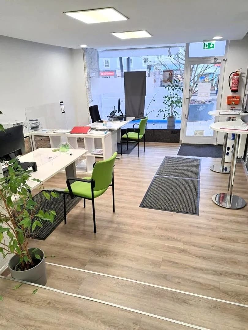 Gewerbeimmobilie mieten in Wels – 58 m², € 1.350