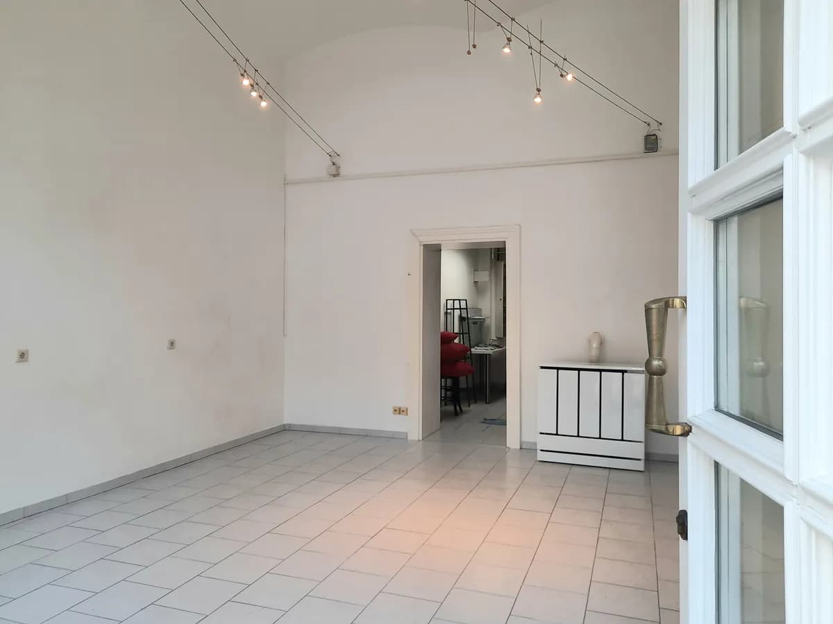 Gewerbeimmobilie mieten in Wien – 35 m², € 1.106 – Bild 7 von 16