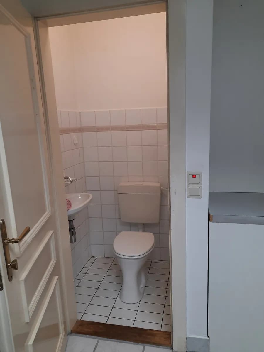 Gewerbeimmobilie mieten in Wien – 35 m², € 1.106 – Bild 13 von 16