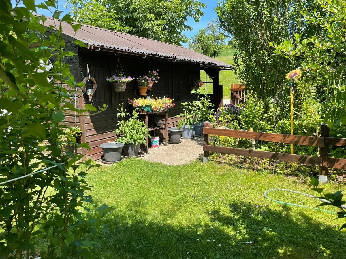 Grundstück mieten in Wels-Land – 900 m², € 175 – Bild 1 von 4