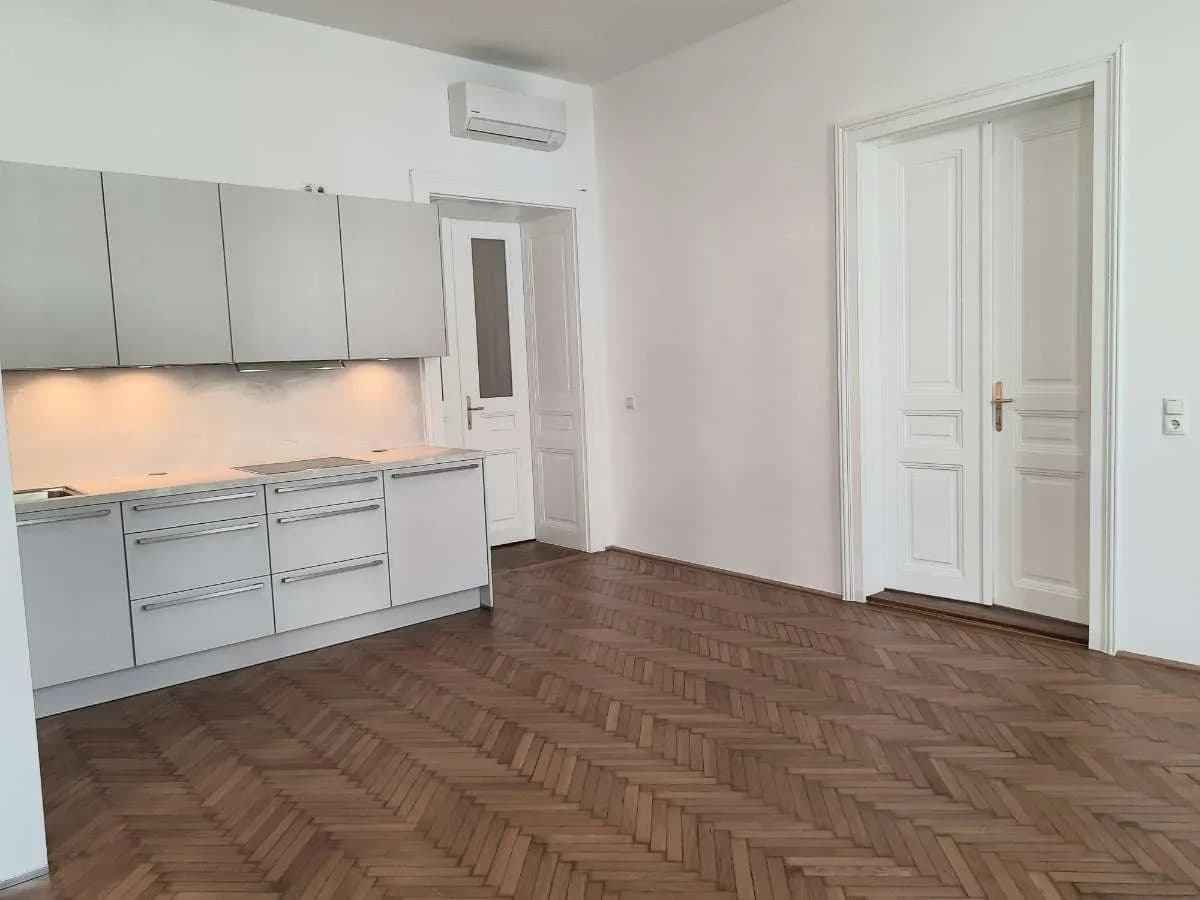 6-Zimmer-Wohnung mieten in Wien – 144 m², € 2.685 – Bild 2 von 40