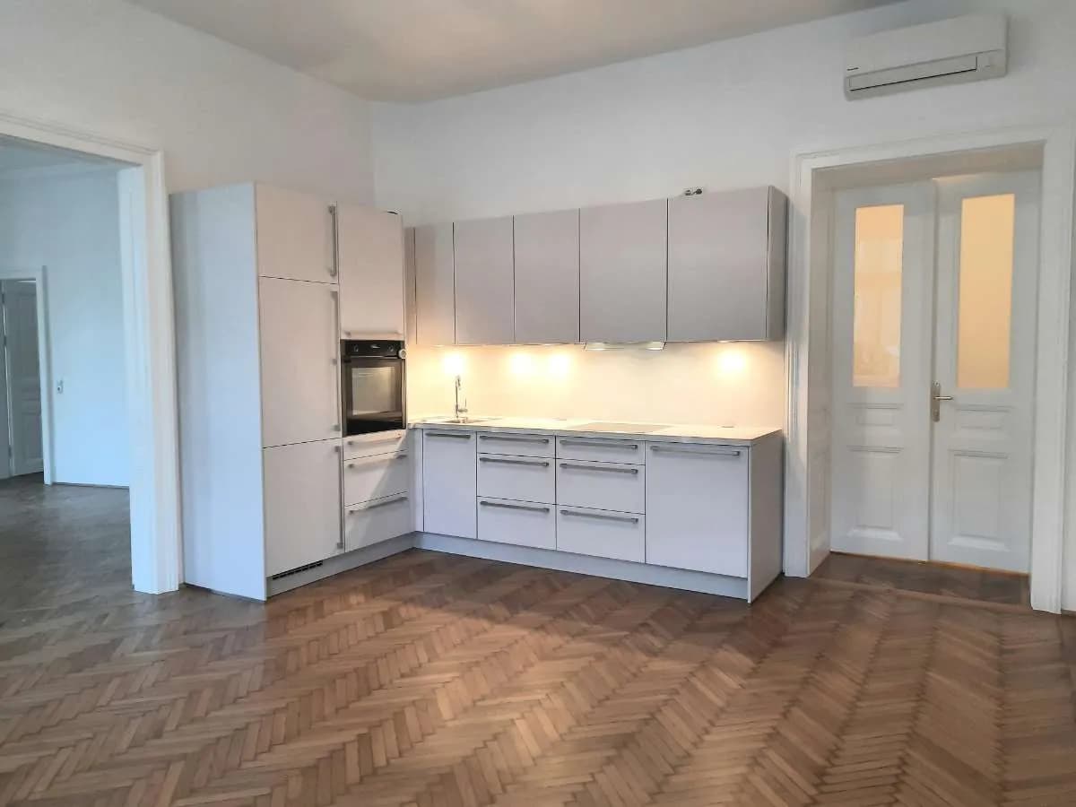 6-Zimmer-Wohnung mieten in Wien – 144 m², € 2.685 – Bild 13 von 40