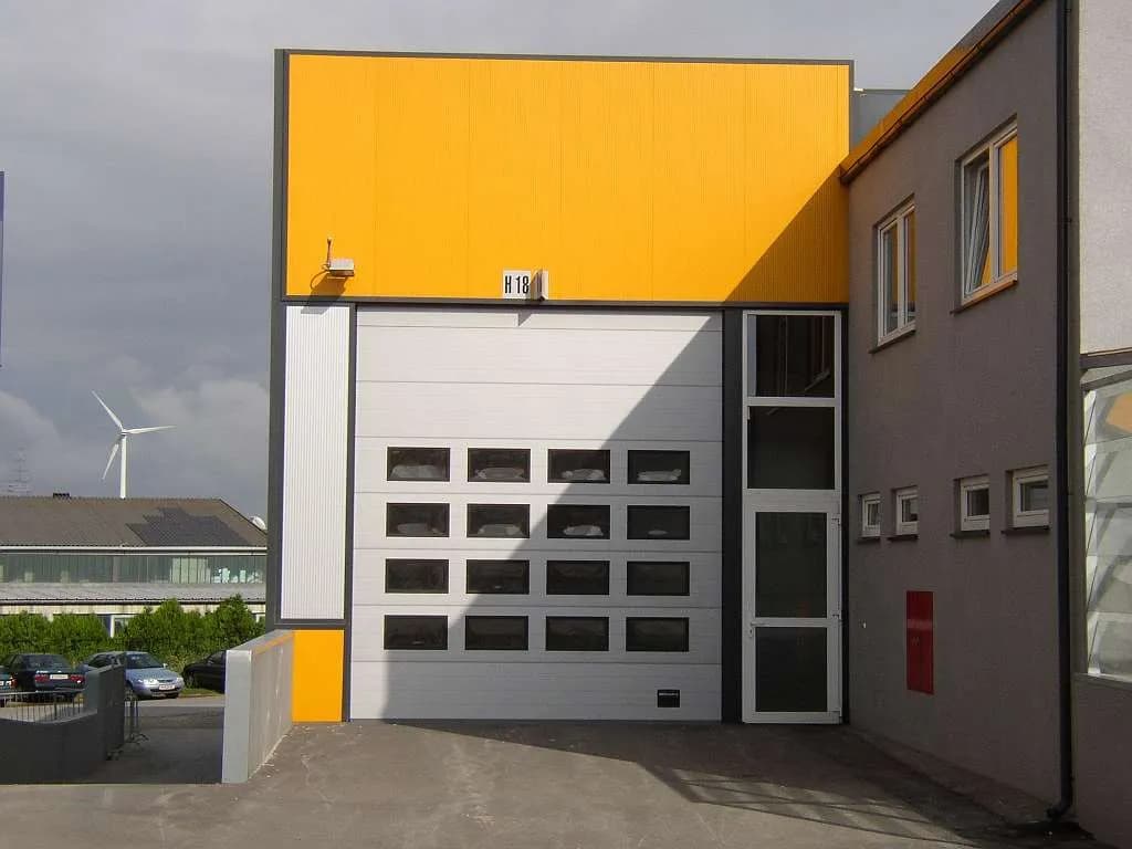 Gewerbeimmobilie mieten in Korneuburg – 874 m² – Bild 1 von 2