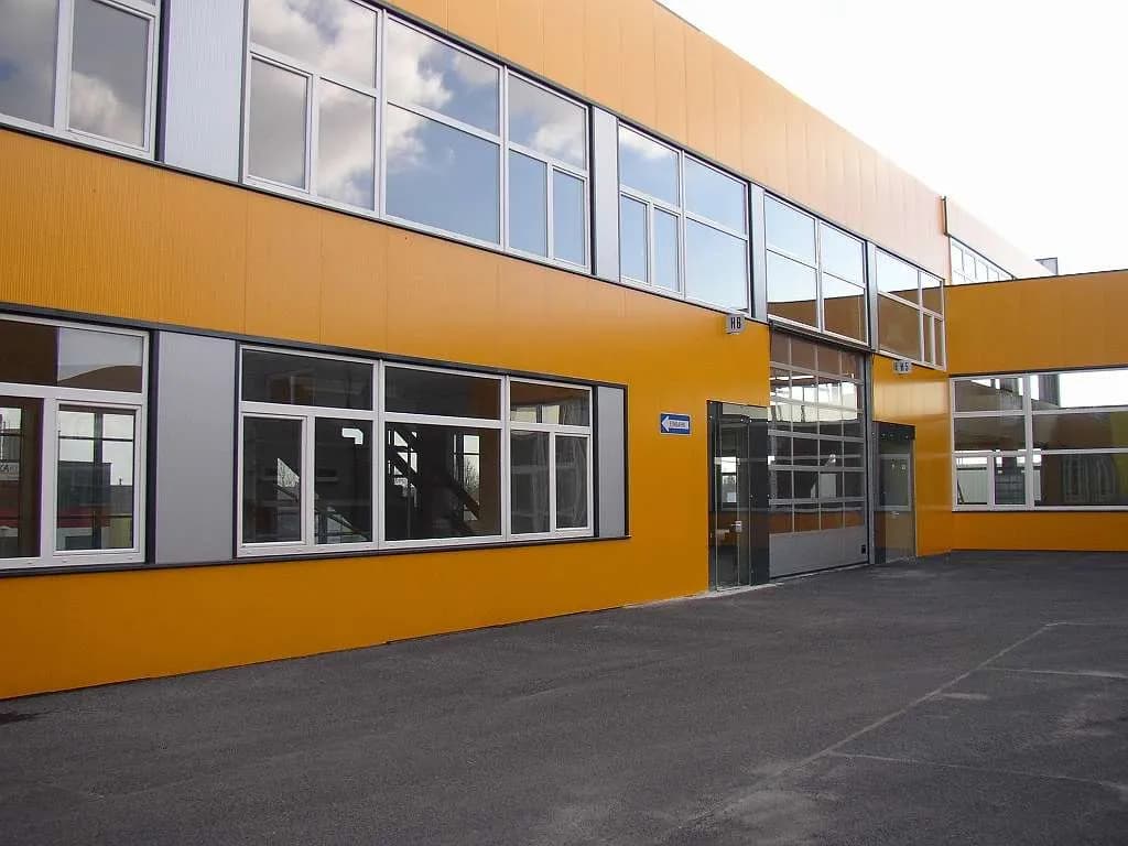 Gewerbeimmobilie mieten in Korneuburg – 1 214 m² – Bild 3 von 26