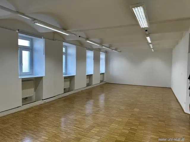 2-Zimmer-Gewerbeimmobilie mieten in Wien – 135 m², € 1.330 – Bild 2 von 9
