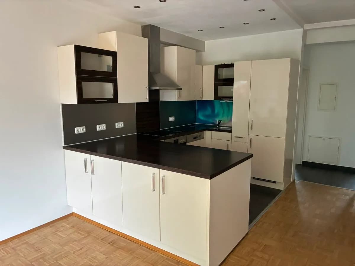 2-Zimmer-Wohnung mieten in Graz – 65 m², € 990 – Bild 2 von 16