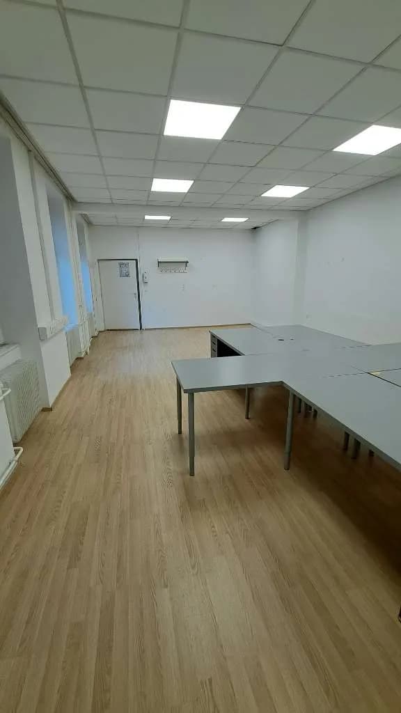 2-Zimmer-Gewerbeimmobilie mieten in Wien – 56 m², € 835 – Bild 4 von 9