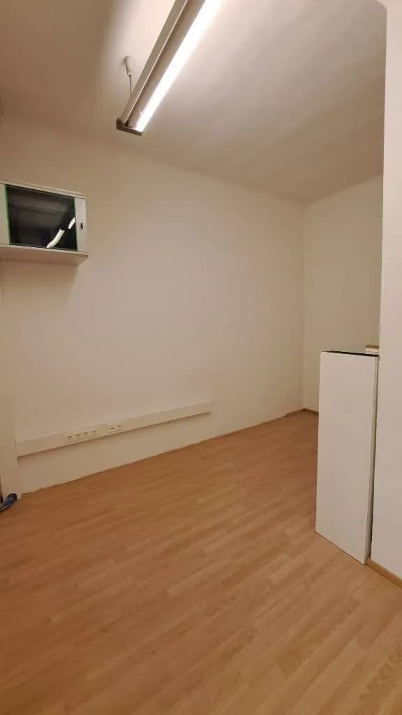 2-Zimmer-Gewerbeimmobilie mieten in Wien – 56 m², € 835 – Bild 7 von 9