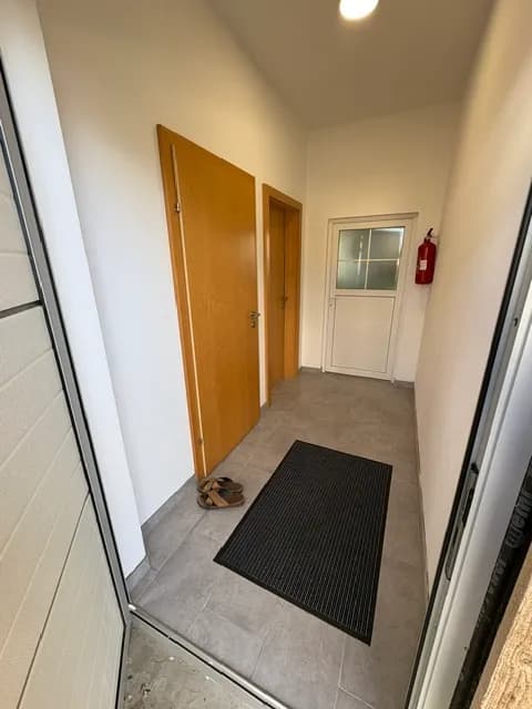 Gewerbeimmobilie mieten in Ried im Innkreis – 222 m², € 5 – Bild 8 von 10