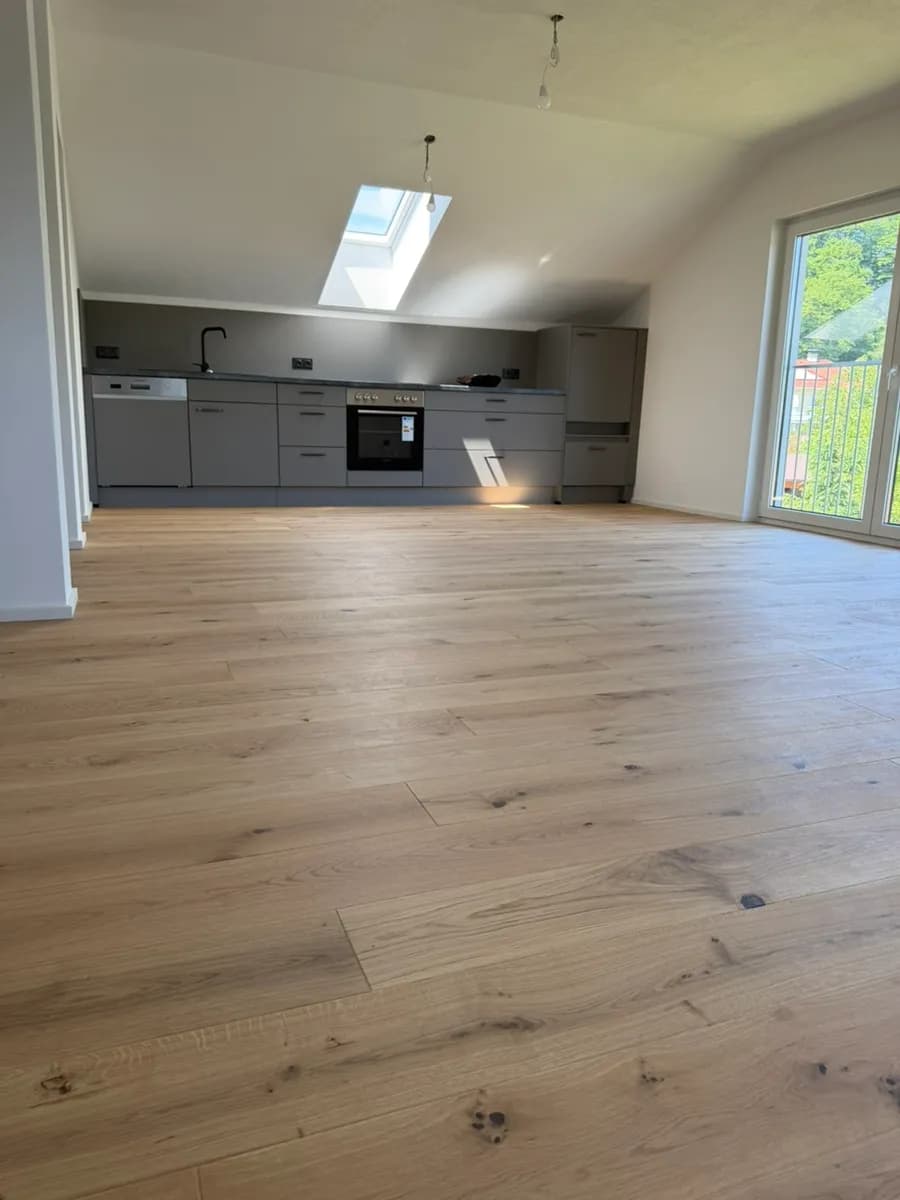 5-Zimmer-Wohnung mieten in Salzburg-Umgebung – 110 m², € 1.790 – Bild 2 von 12