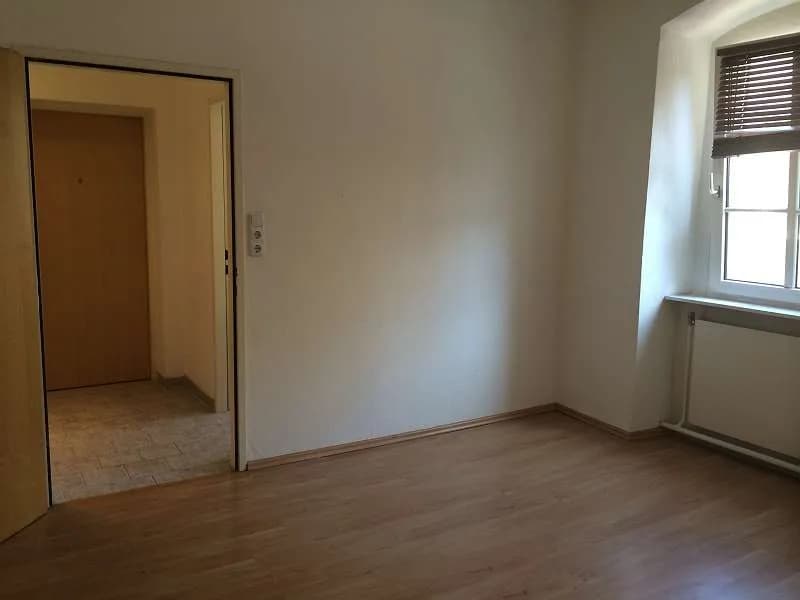 1-Zimmer-Wohnung mieten in Linz – 30 m², € 500