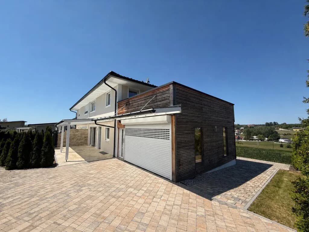 5-Zimmer-Haus kaufen in Braunau am Inn – 108,8 m², € 695.000 – Bild 1 von 22