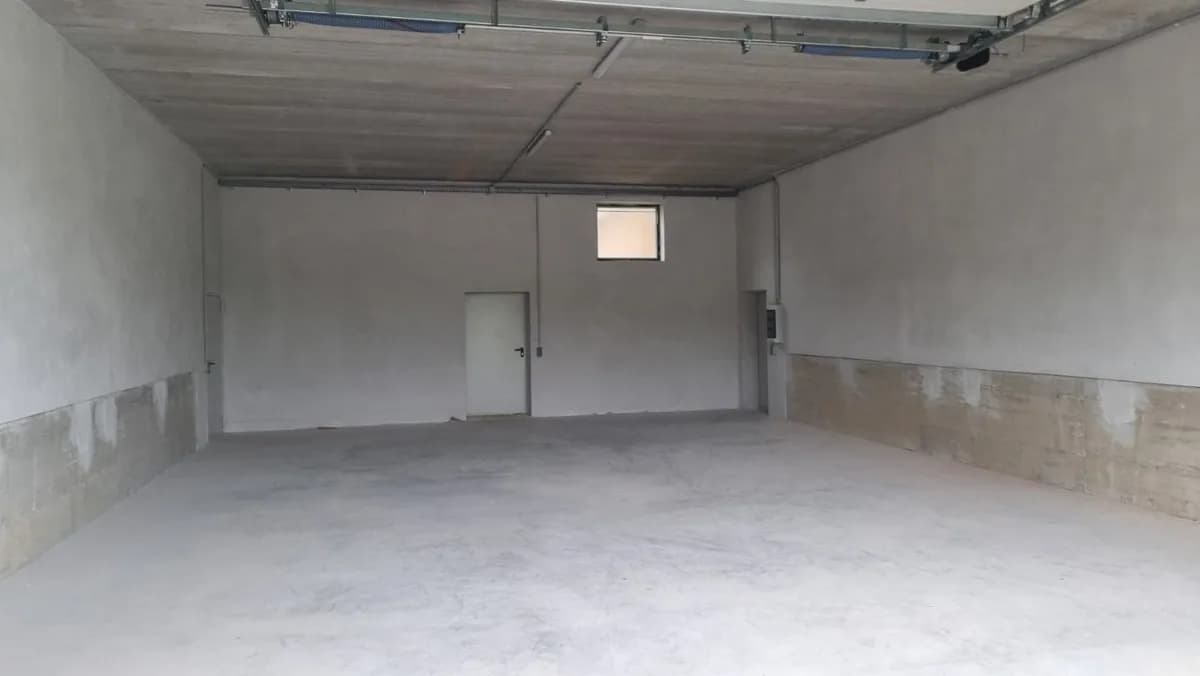Gewerbeimmobilie mieten in Eferding – 100 m², € 5 – Bild 6 von 7