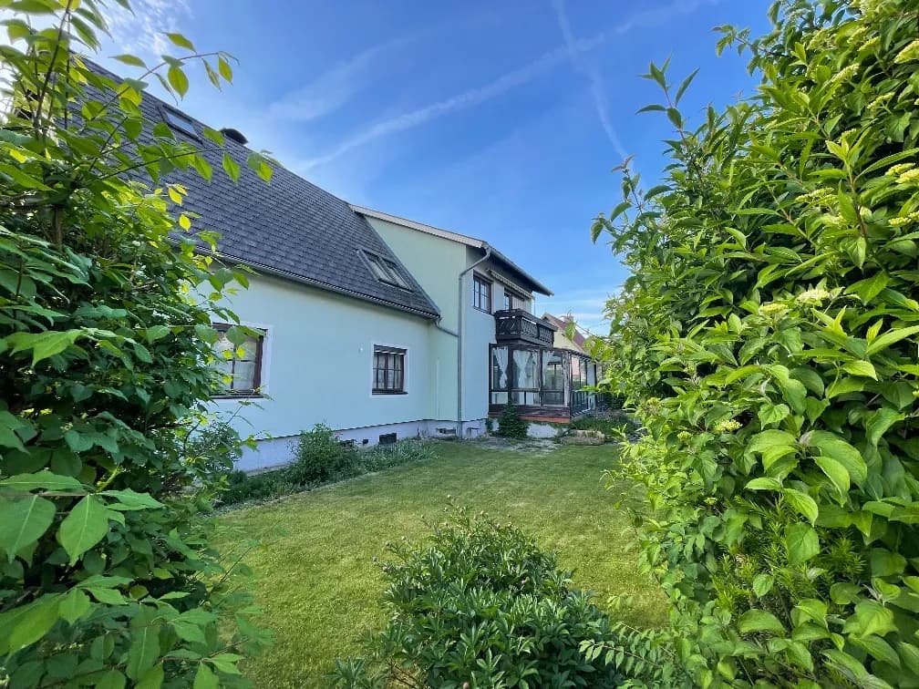 8-Zimmer-Haus kaufen in Vöcklabruck – 200 m², € 419.000 – Bild 3 von 23