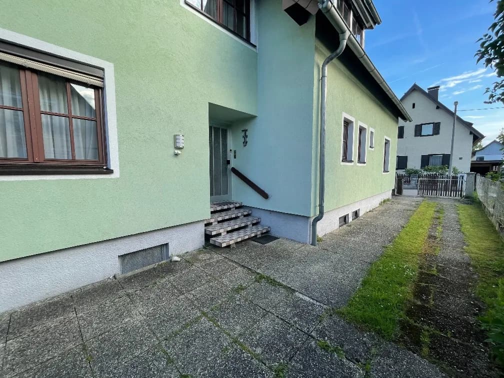 8-Zimmer-Haus kaufen in Vöcklabruck – 200 m², € 419.000 – Bild 6 von 23