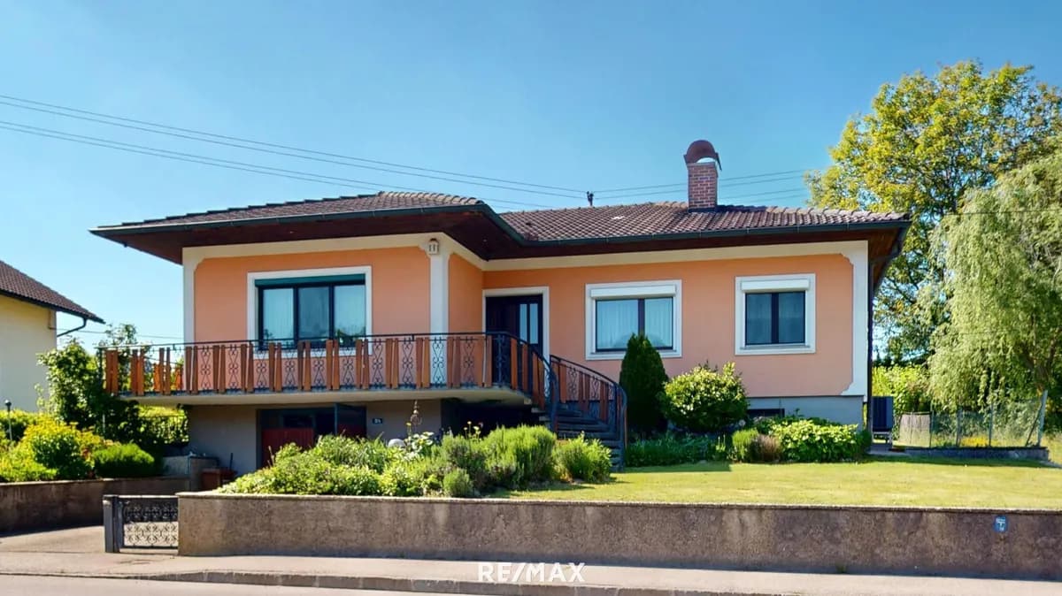 6-Zimmer-Haus kaufen in Wels-Land – 140 m², € 350.000 – Bild 1 von 13