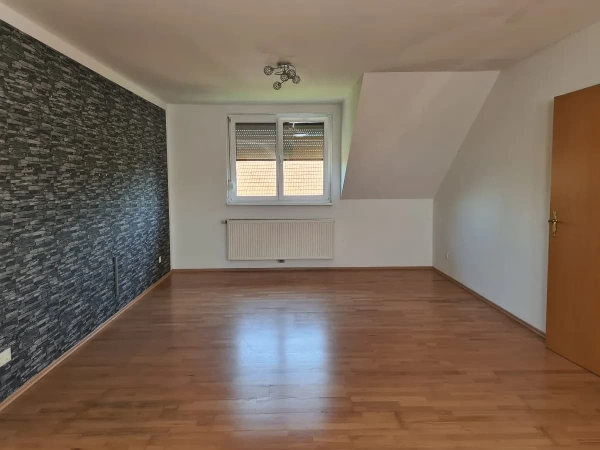4-Zimmer-Wohnung mieten in Linz – 115 m², € 1.480