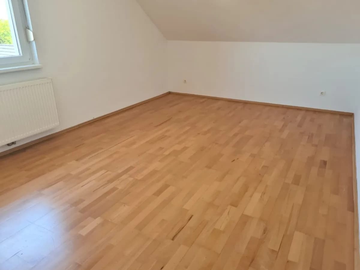 4-Zimmer-Wohnung mieten in Linz – 115 m², € 1.480 – Bild 10 von 16