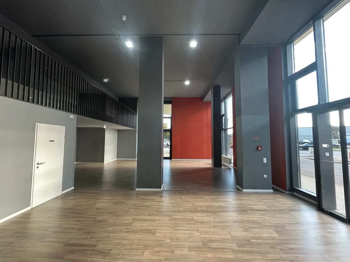 2-Zimmer-Gewerbeimmobilie mieten in Wien – 194 m², € 2.160 – Bild 6 von 12