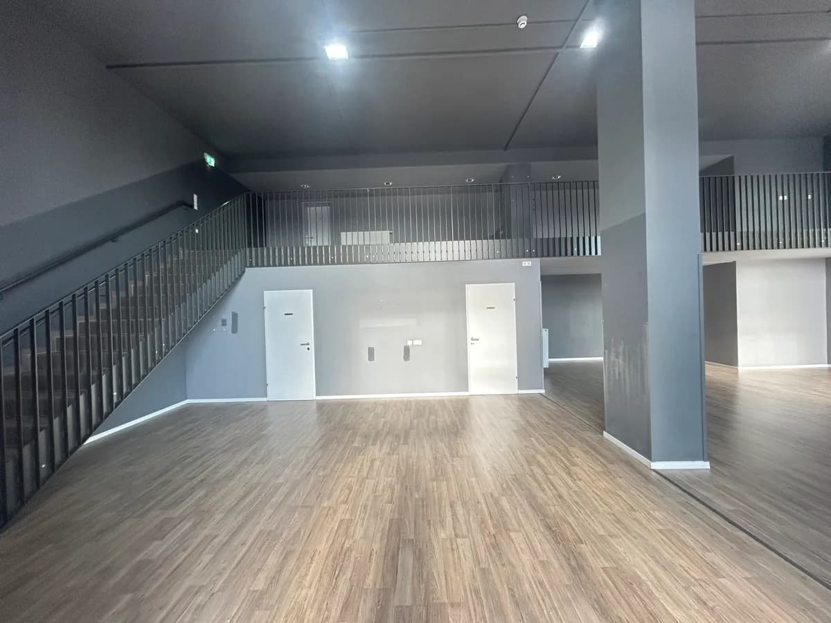 2-Zimmer-Gewerbeimmobilie mieten in Wien – 194 m², € 2.160 – Bild 8 von 12