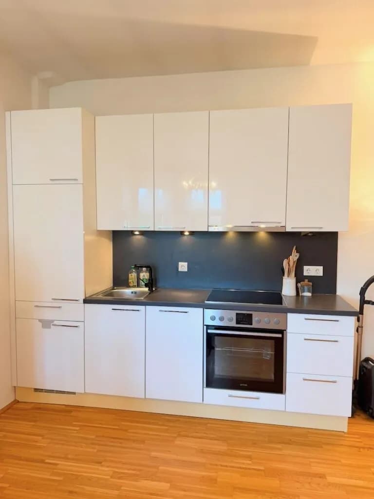 2-Zimmer-Wohnung mieten in Krems an der Donau – 60 m², € 856 – Bild 2 von 11