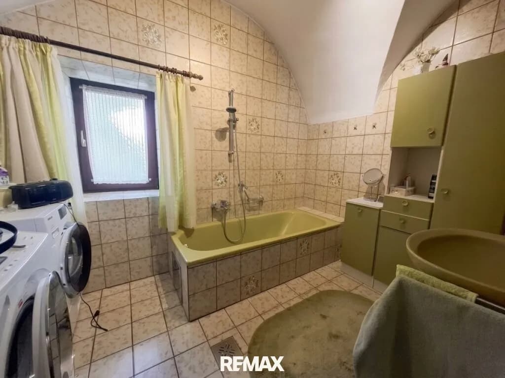6-Zimmer-Gewerbeimmobilie kaufen in Braunau am Inn – 200 m², € 295.000 – Bild 6 von 31