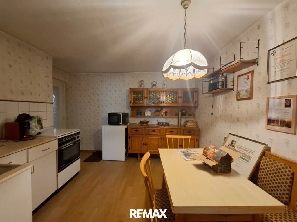 6-Zimmer-Gewerbeimmobilie kaufen in Braunau am Inn – 200 m², € 295.000 – Bild 10 von 31