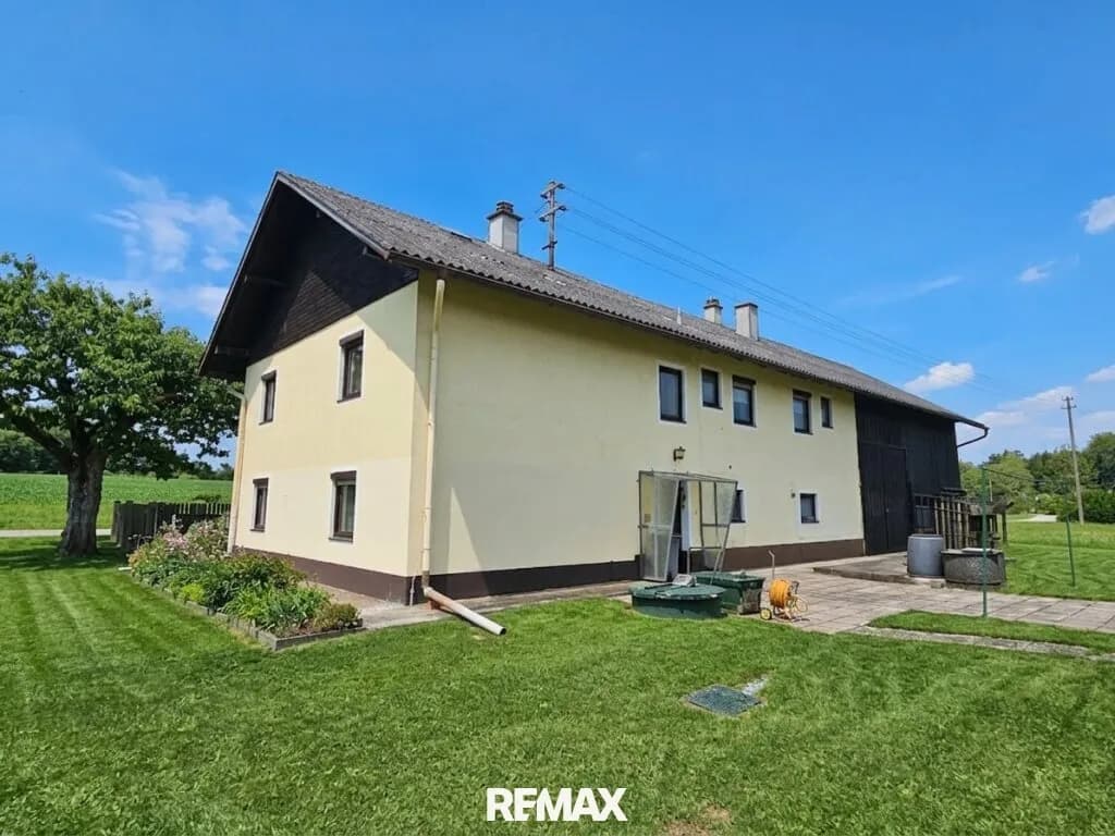 6-Zimmer-Grundstück kaufen in Ried im Innkreis – 160 m², € 349.000 – Bild 1 von 27