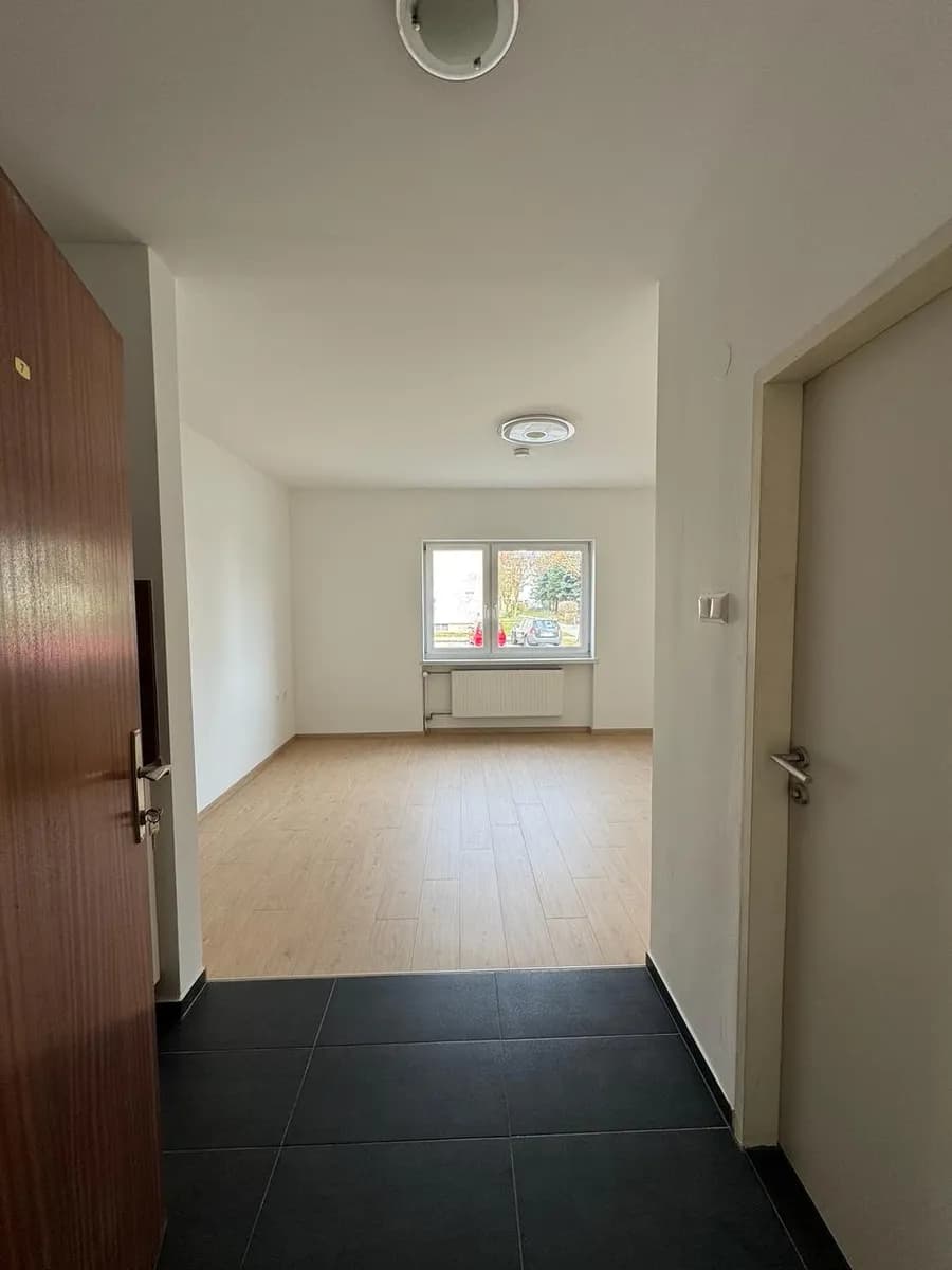 1-Zimmer-Wohnung mieten in Klagenfurt – 30 m², € 550 – Bild 2 von 5