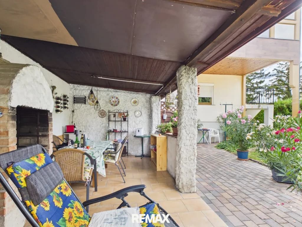 6-Zimmer-Gewerbeimmobilie kaufen in Baden – 126,86 m², € 340.000 – Bild 11 von 36