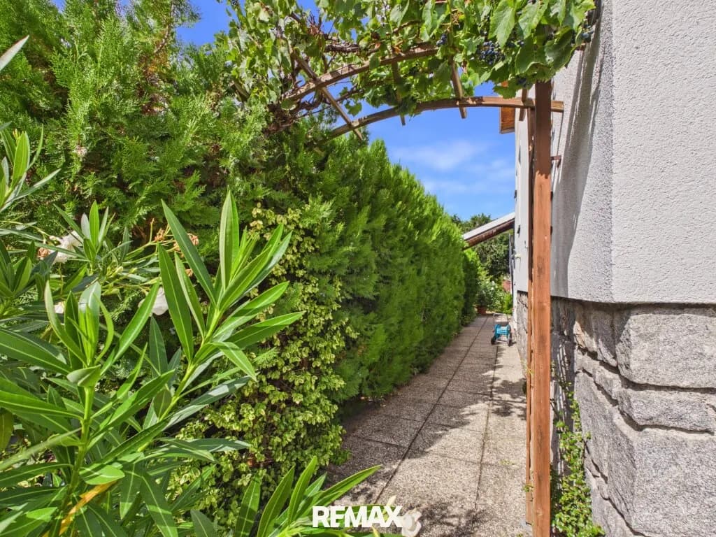 6-Zimmer-Gewerbeimmobilie kaufen in Baden – 126,86 m², € 340.000 – Bild 13 von 36