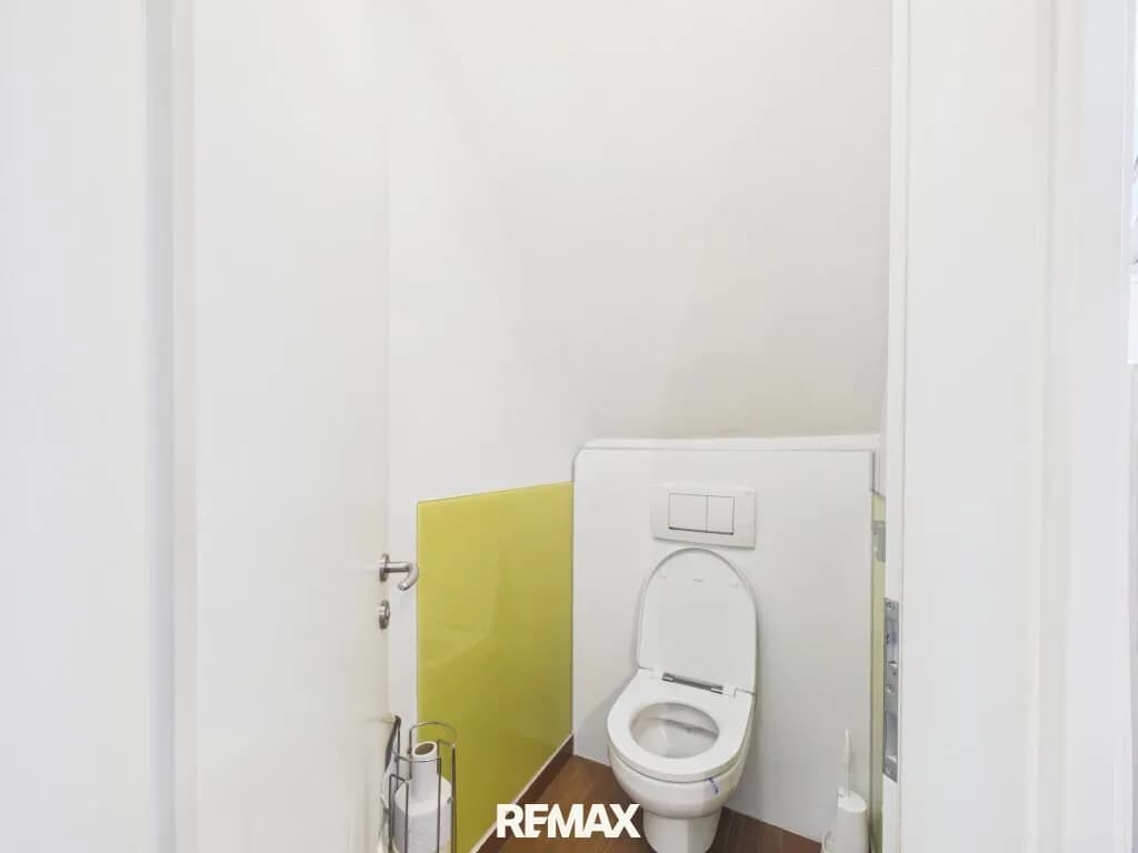6-Zimmer-Gewerbeimmobilie kaufen in Baden – 126,86 m², € 340.000 – Bild 25 von 36
