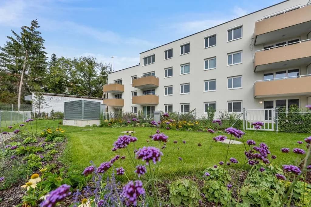 3-Zimmer-Wohnung mieten in Neunkirchen – 80 m², € 960 – Bild 1 von 5