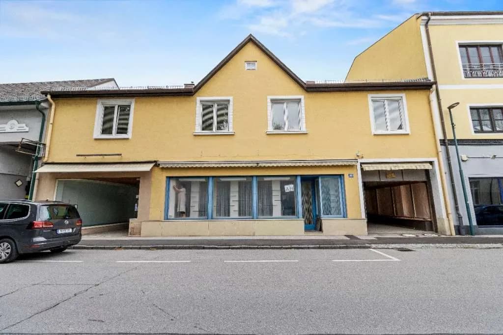Haus kaufen in Wiener Neustadt Land – 510 m², € 495.000