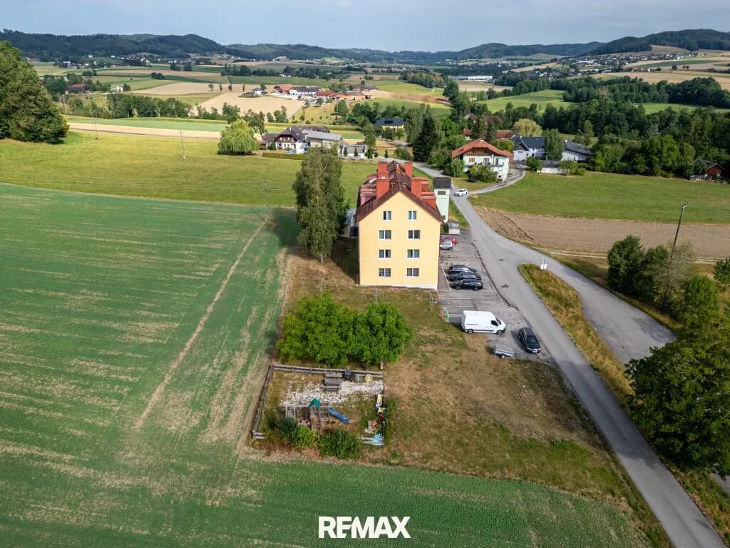 Gewerbeimmobilie kaufen in Vöcklabruck – 851 m², € 949.000 – Bild 3 von 36