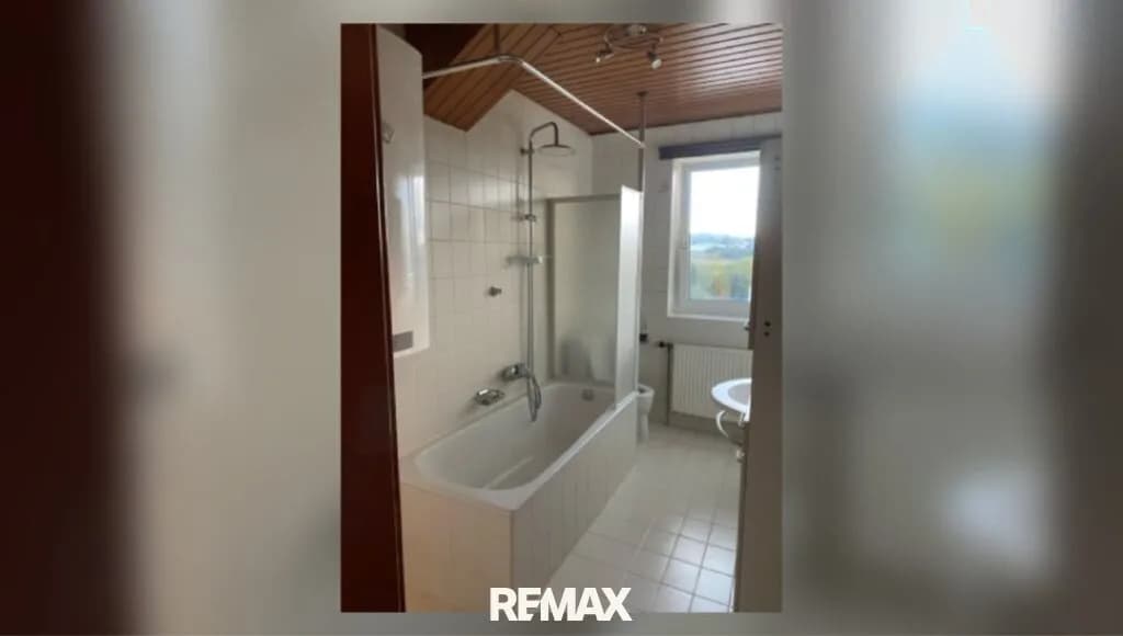 Gewerbeimmobilie kaufen in Vöcklabruck – 851 m², € 949.000 – Bild 8 von 36