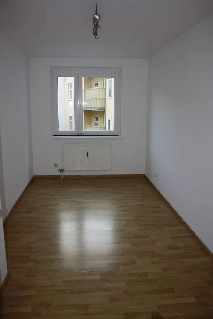 3-Zimmer-Wohnung mieten in Linz – 79 m², € 925 – Bild 3 von 9