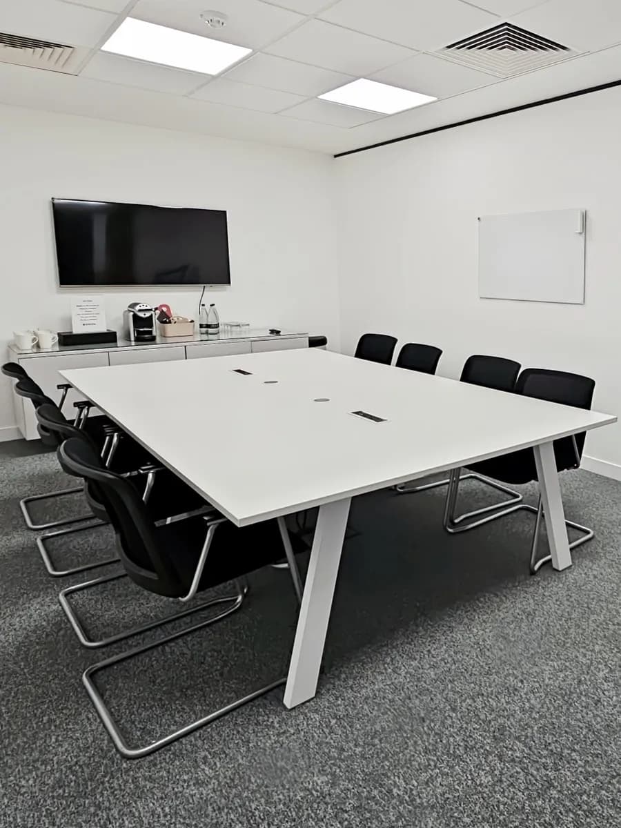 Gewerbeimmobilie mieten in Wien – 2 500 m² – Bild 4 von 9