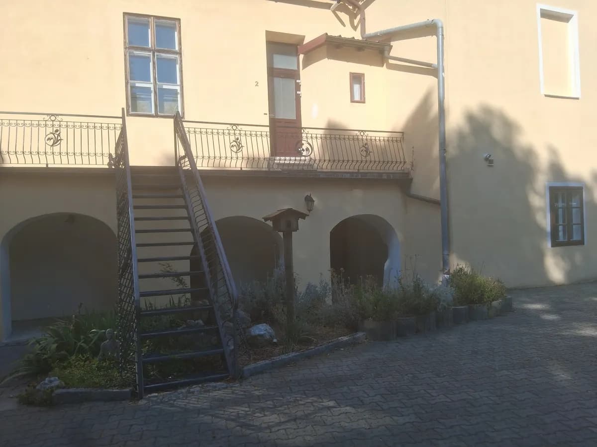 3-Zimmer-Wohnung mieten in Korneuburg – 95 m², € 730 – Bild 1 von 7
