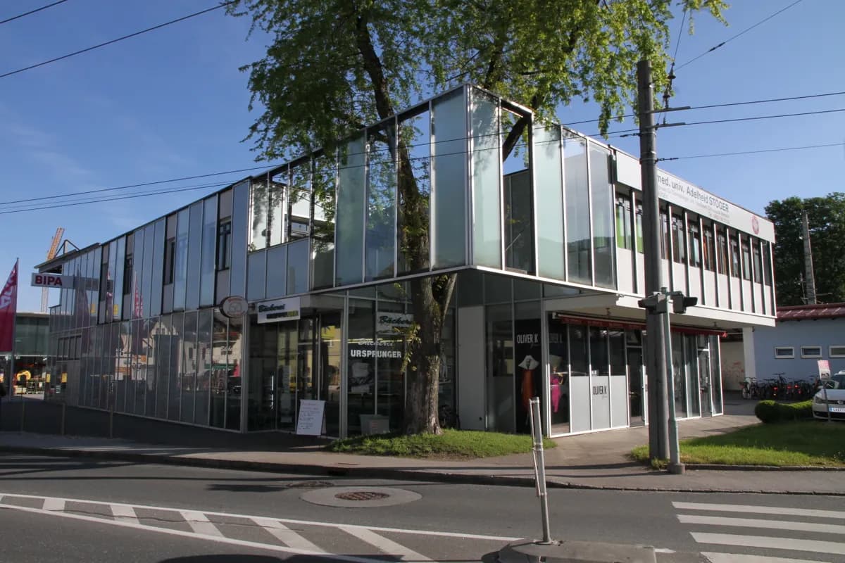 Gewerbeimmobilie mieten in Salzburg Stadt – 53 m², € 1.166 – Bild 1 von 11