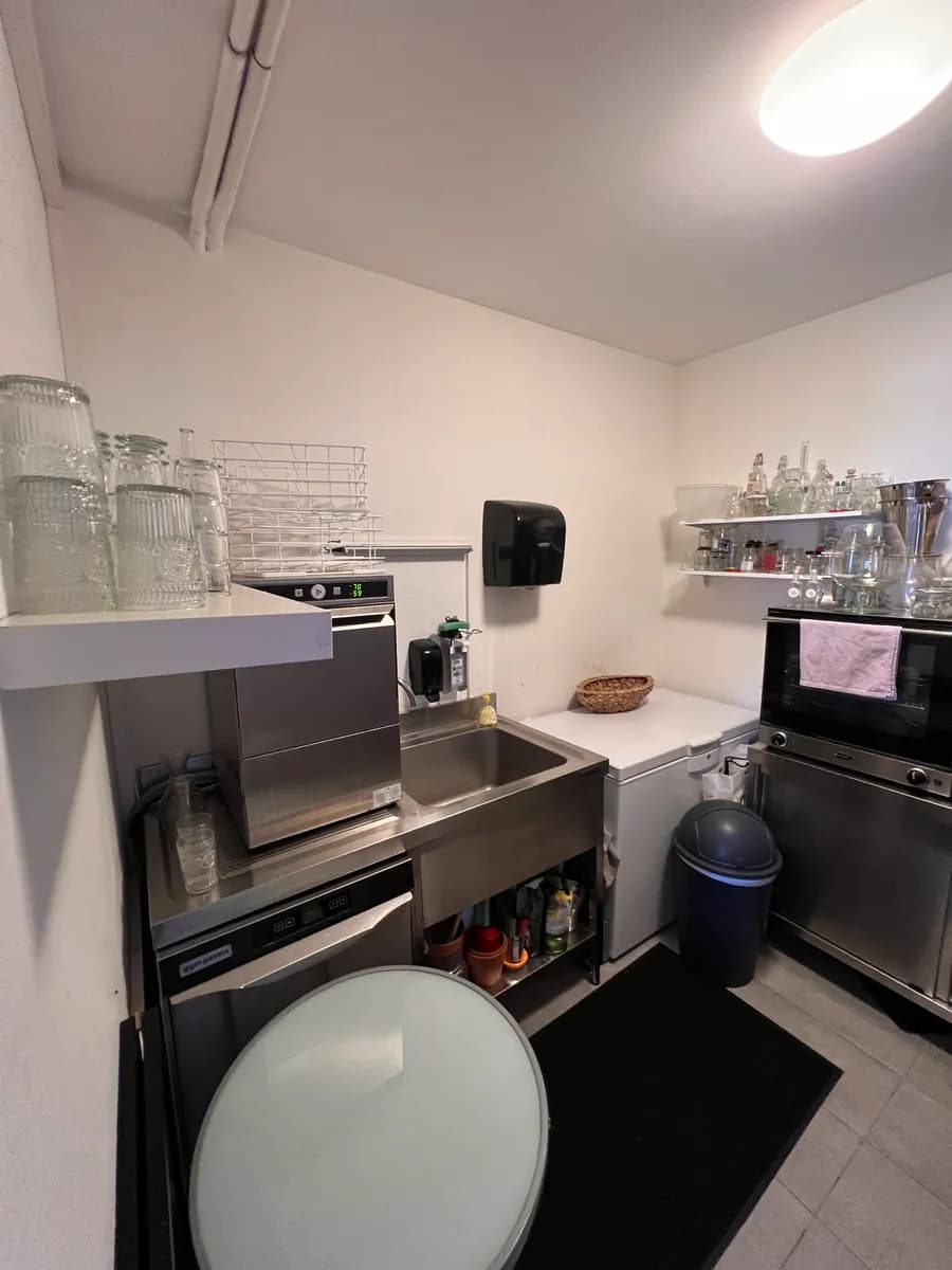 Gewerbeimmobilie mieten in Salzburg Stadt – 53 m², € 1.166 – Bild 10 von 11