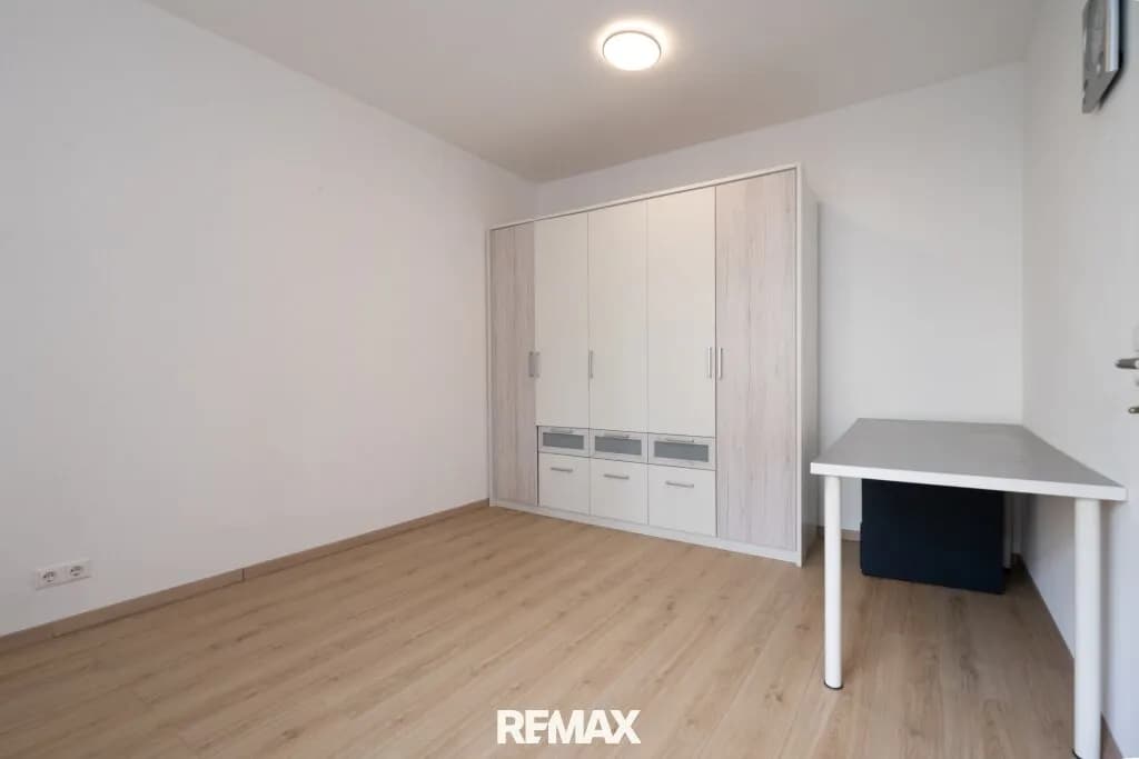 3-Zimmer-Wohnung kaufen in Steyr – 88,9 m², € 219.000 – Bild 8 von 10